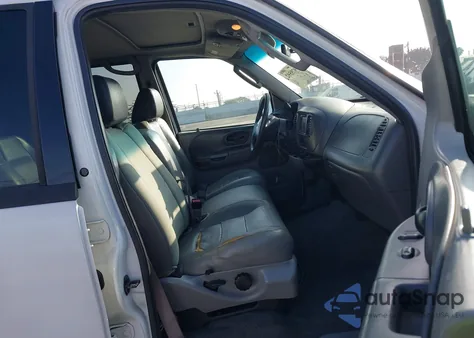 2002 Ford F-150 Lariat/Xlt z USA, uszkodzony, nr VIN 1FTRW08L82KD28620